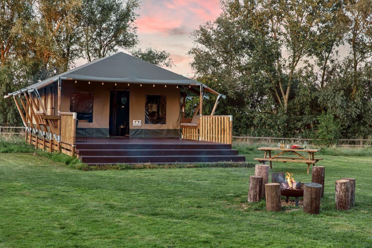 Horsley Hale Farm Glamping Hotel Ely Kamer foto