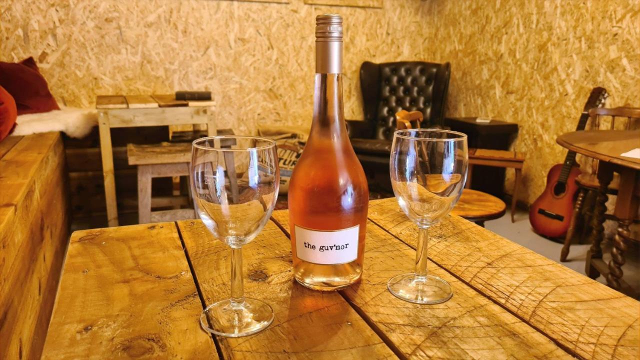 Horsley Hale Farm Glamping Hotel Ely Buitenkant foto